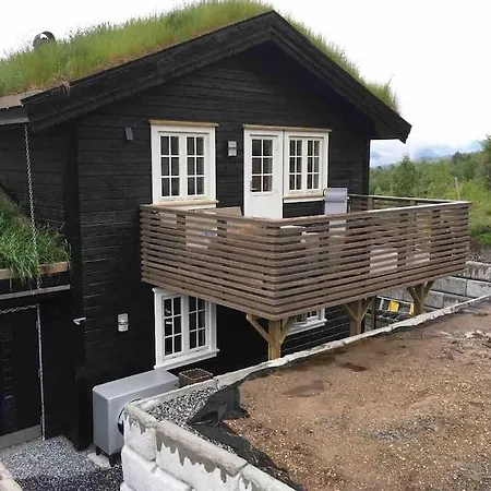 Med God Standard * Stranda (More og Romsdal)