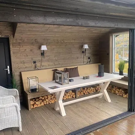 Med God Standard Tatil Evi